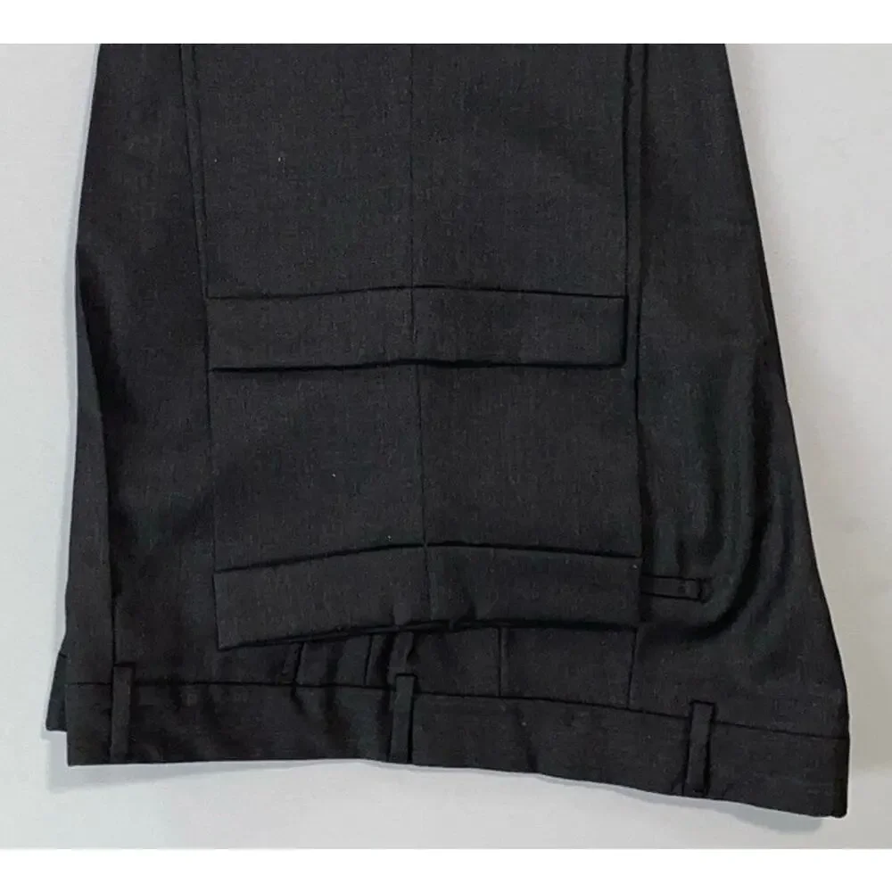 Hugo Boss Dr Hook US Single Pleat/Cuffed Wool Dress Pants, Slacks. 35R, 38X34.5